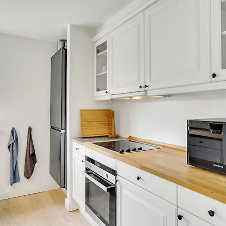 Stunning In With Kitchen Casa de Férias
